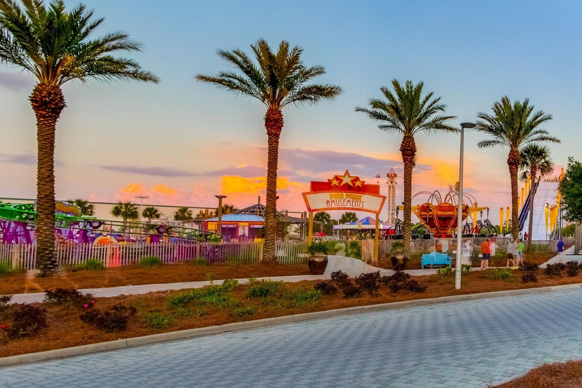 Lake Town Wharf Panama City Beach Exterior photo