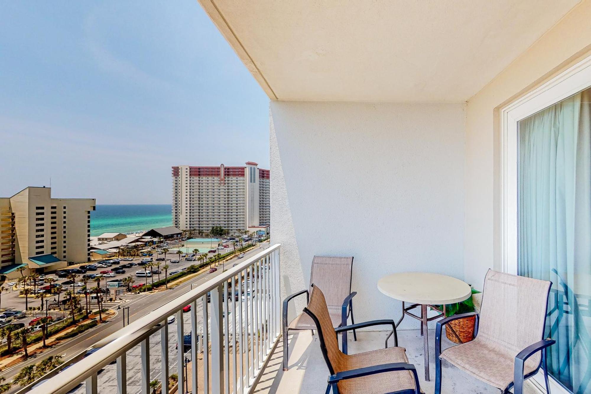 Lake Town Wharf Panama City Beach Room photo