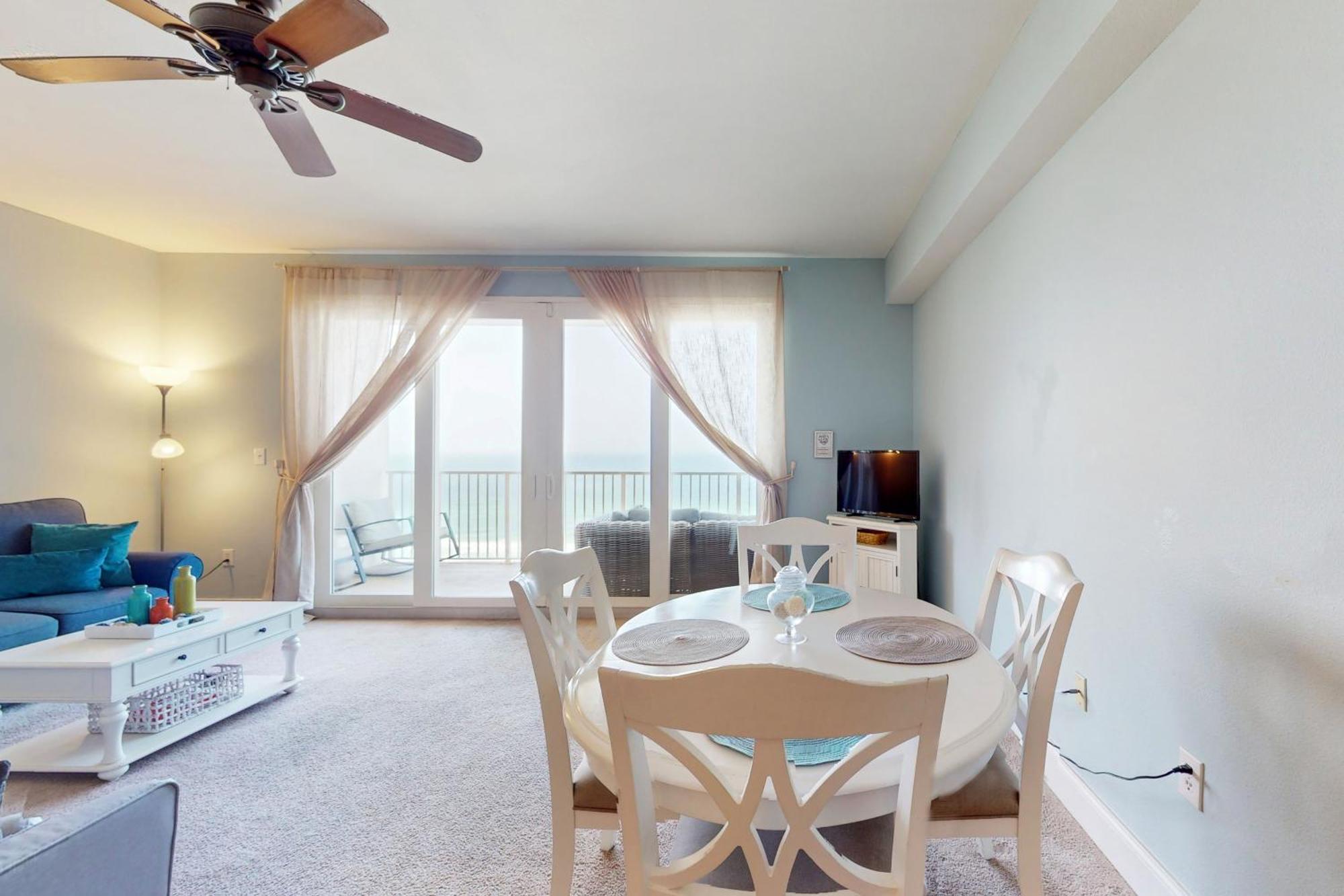 Lake Town Wharf Panama City Beach Room photo
