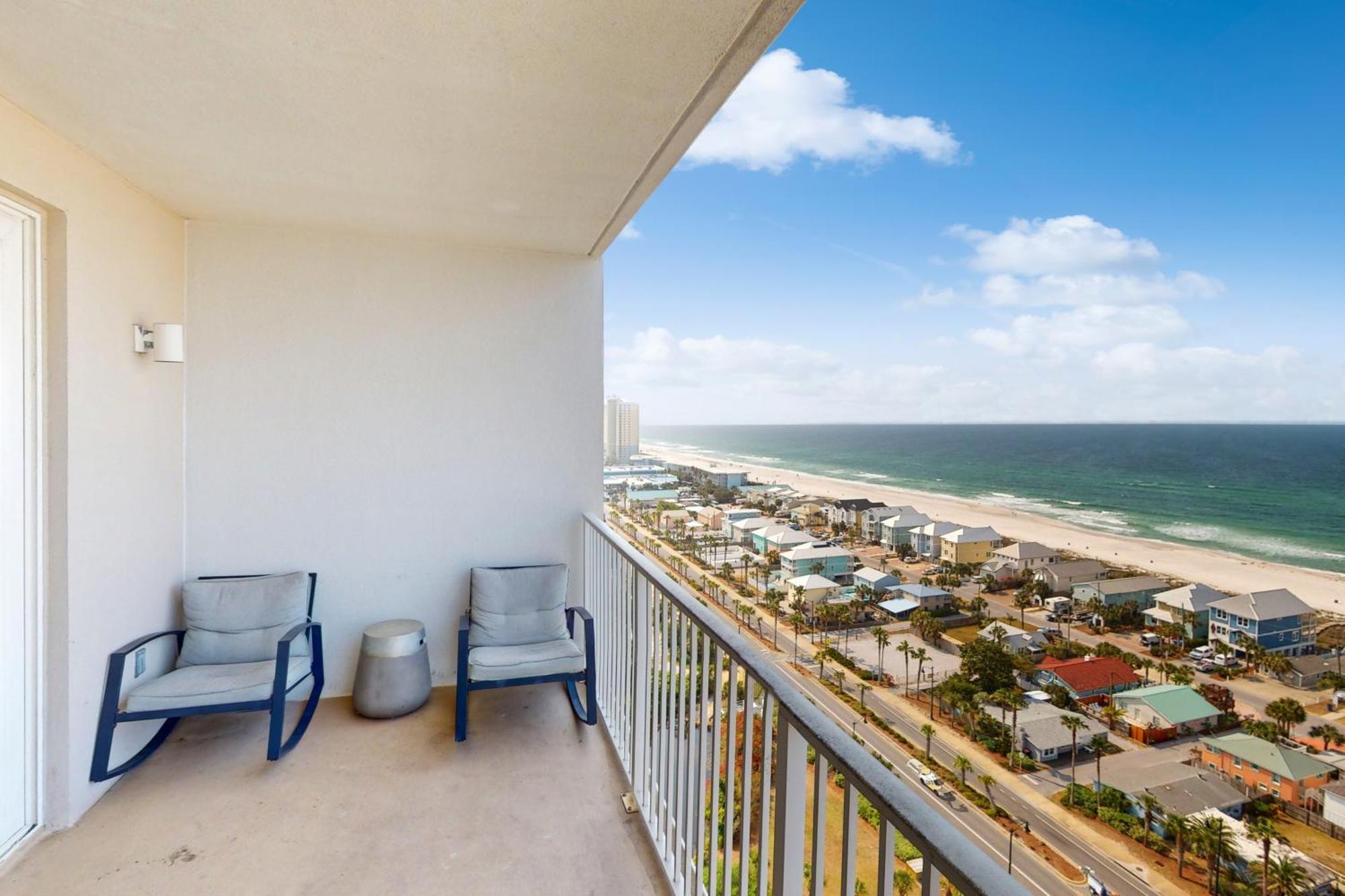 Lake Town Wharf Panama City Beach Room photo