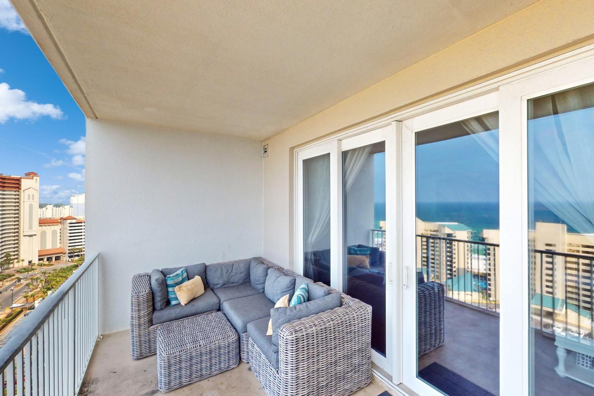 Lake Town Wharf Panama City Beach Room photo